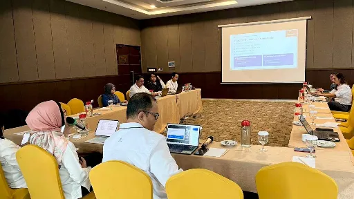 Kepala Biro Hukum dan Humas BGN, Khairul Hidayati dalam Rapat Koordinasi Kerja Sama Komunikasi Publik Program MBG bersama Kementerian Komdigi di Bekasi, Senin (6/4).