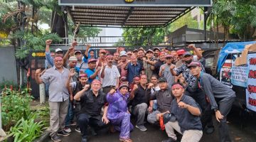 Sejumlah Tokoh Aceh dan Masyarakat Aceh Lakukan Aksi di Kantor ESDM Jakarta,Dr. Fachrul Razi Ancam Demo Aceh Akan Berlanjut Ke Istana