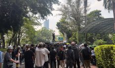 Ratusan Massa Aliansi Geruduk Kementerian Kehutanan, Tolak Tanah Adat Dialihkan Jadi Tanah Negara